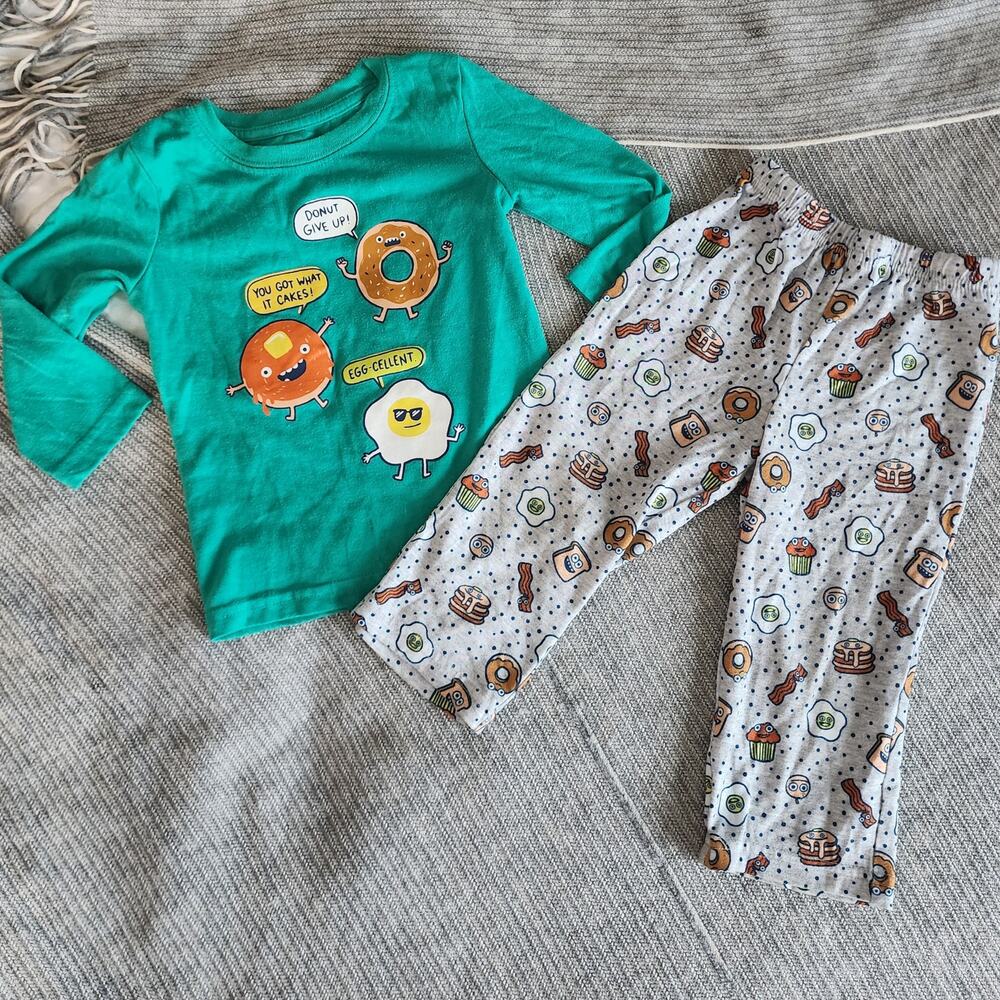 Cat & Jack Donut Print Pajamas Set
